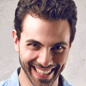 Portrait of testimonial author Pierre Bronson